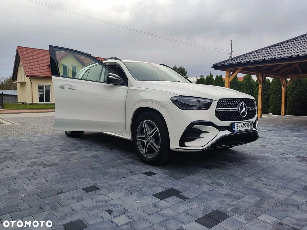 Mercedes-Benz GLE - 13