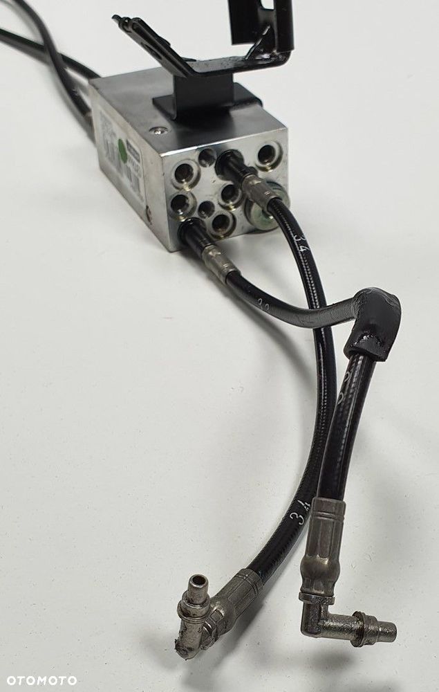 ROZDZIELACZ HYDRAULIKI DACHU VOLVO C70 II 09466628 - 2