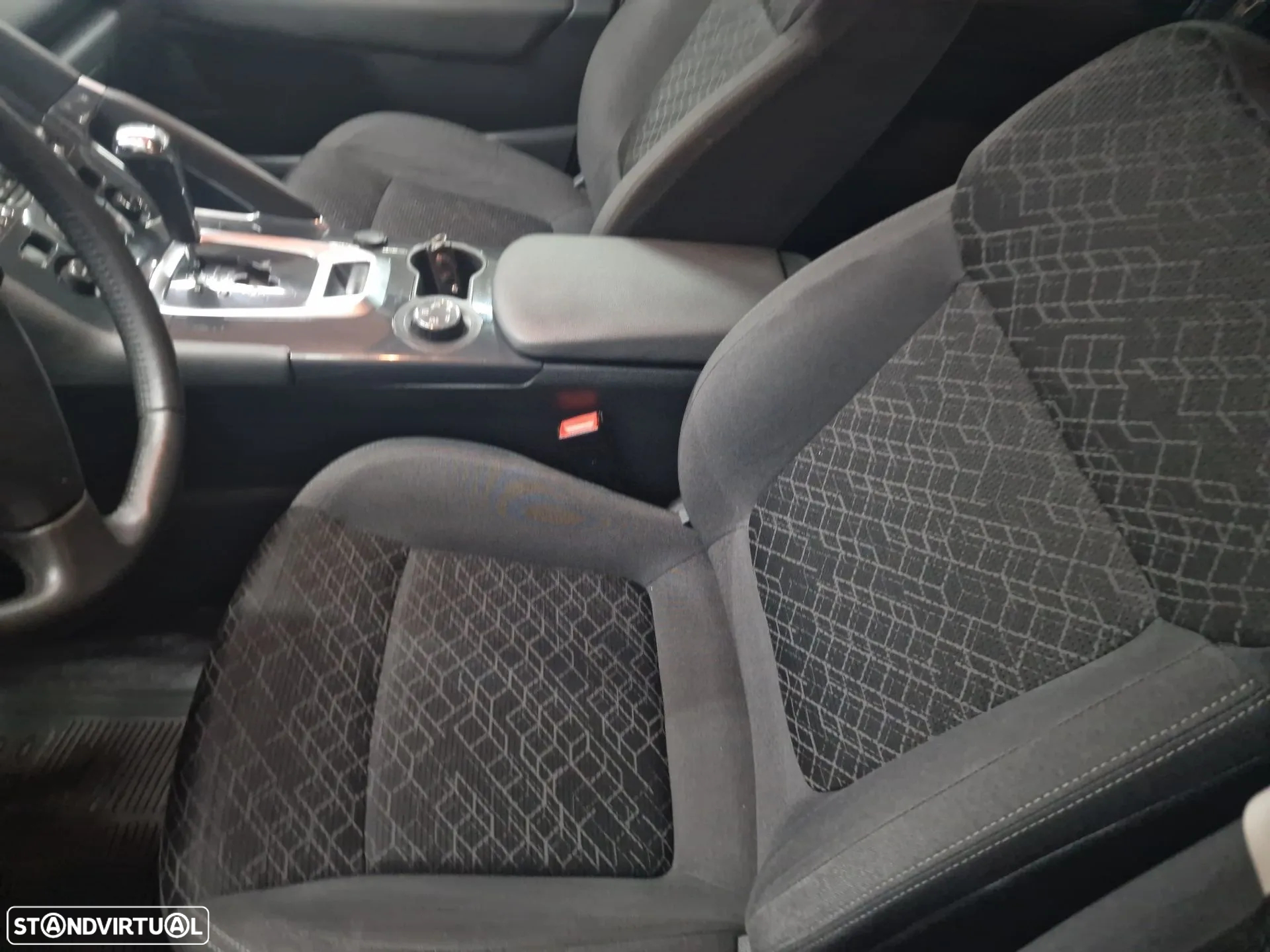 Peugeot 3008 BlueHDi 120 EAT6 Stop & Start Active - 9