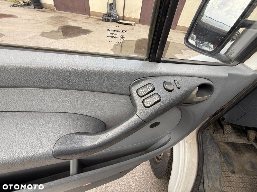 Mercedes-Benz Sprinter 308 CDi - 22