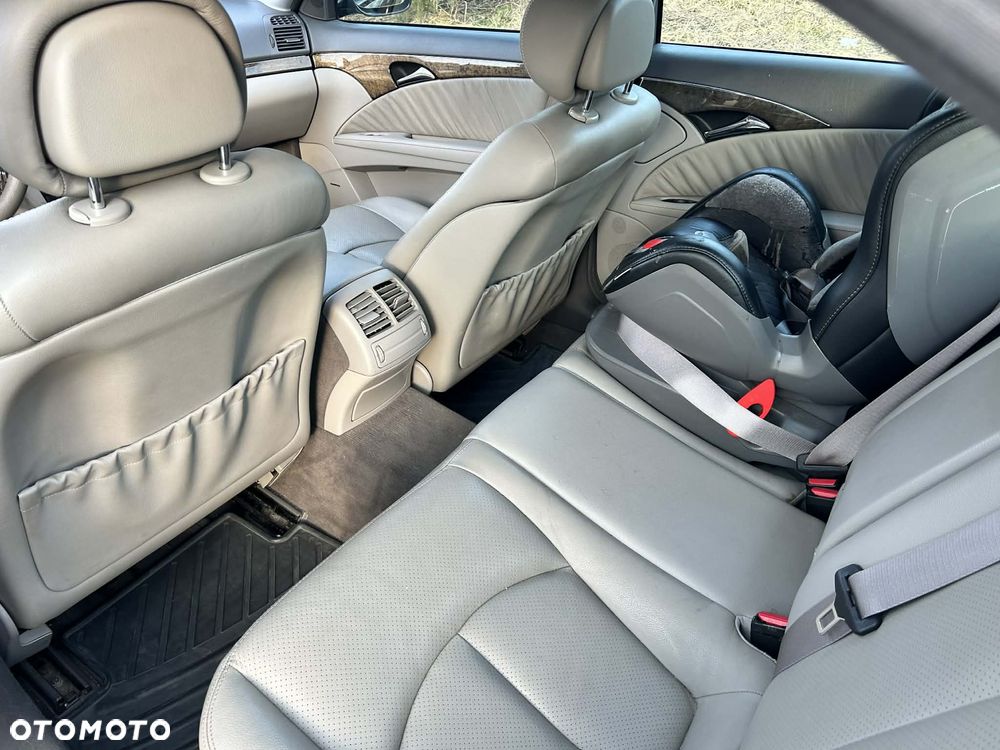 Mercedes-Benz Klasa E 320 CDI Avantgarde - 11