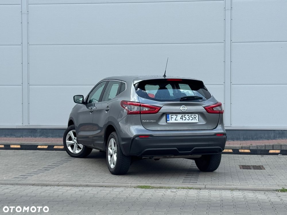 Nissan Qashqai 1.2 DIG-T N-Connecta Xtronic - 3