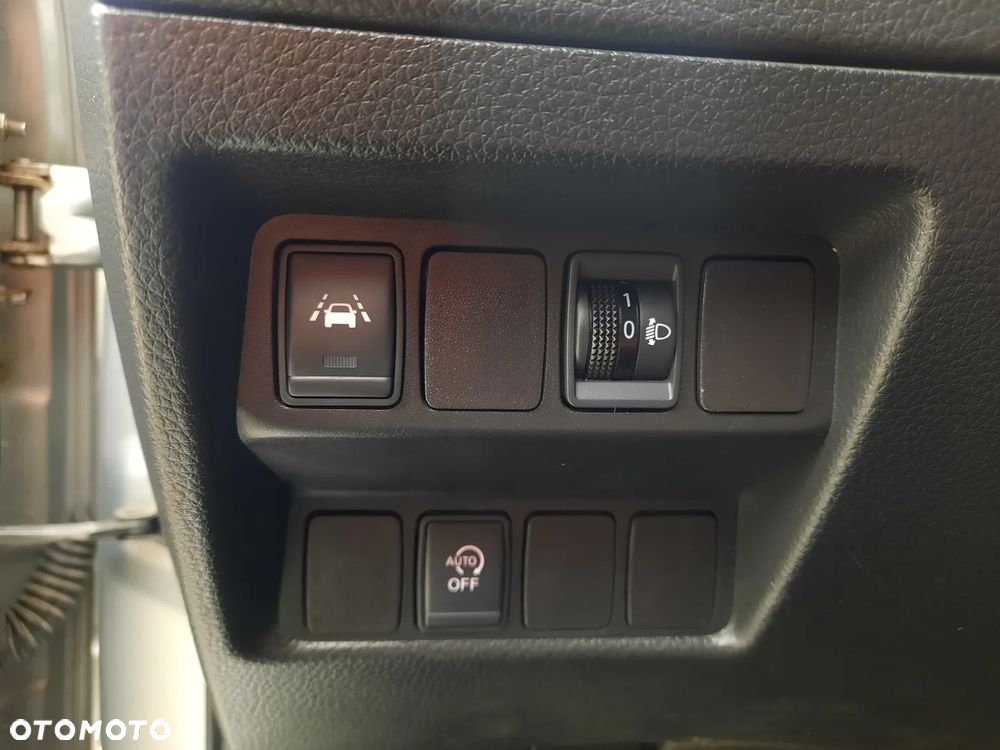 Nissan Qashqai 1.5 dCi TEKNA+ - 26