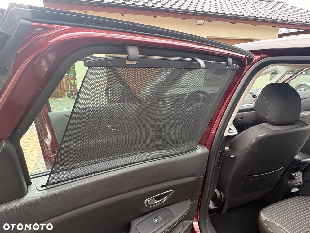 Renault Scenic ENERGY TCe 115 LIFE - 28