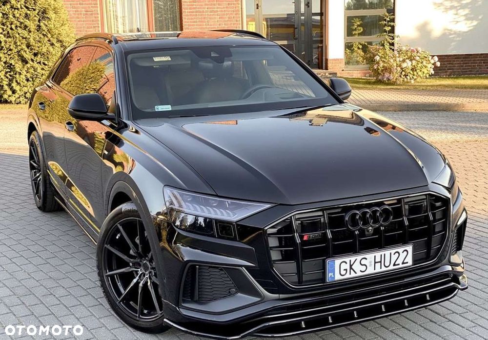 Audi Q8 - 2