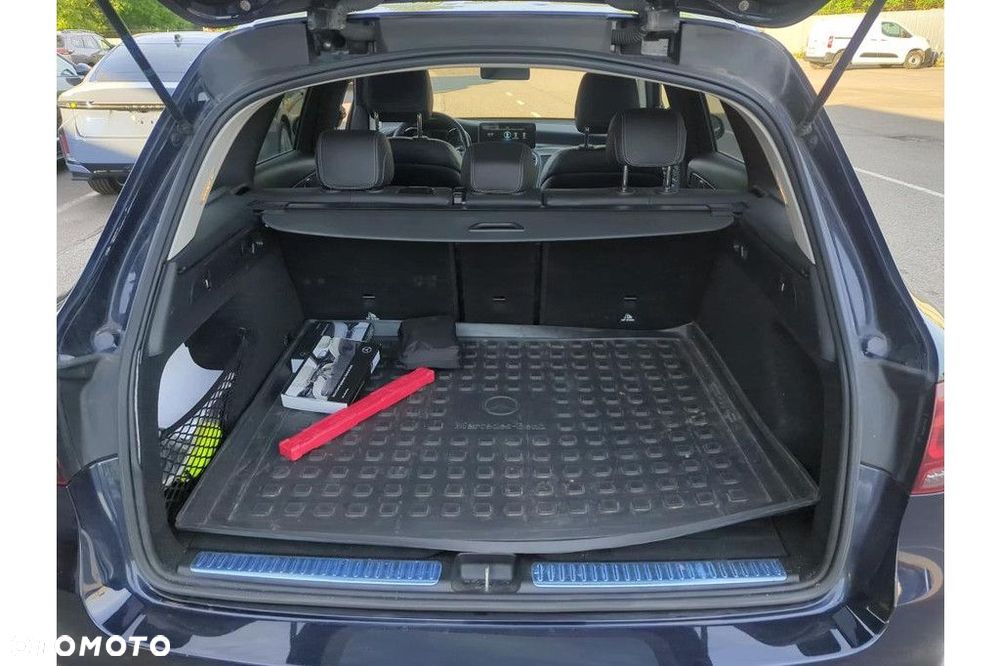 Mercedes-Benz GLC - 9