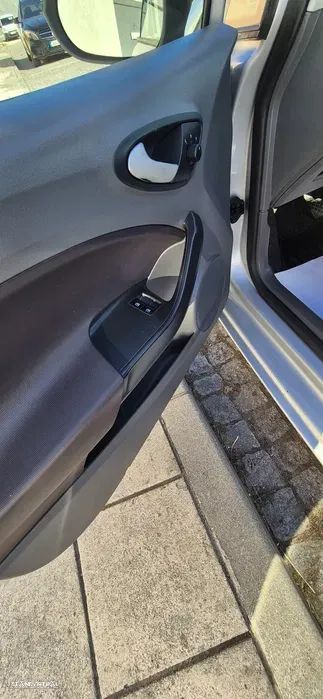 SEAT Ibiza ST 1.2 TDI Fresc DPF - 6