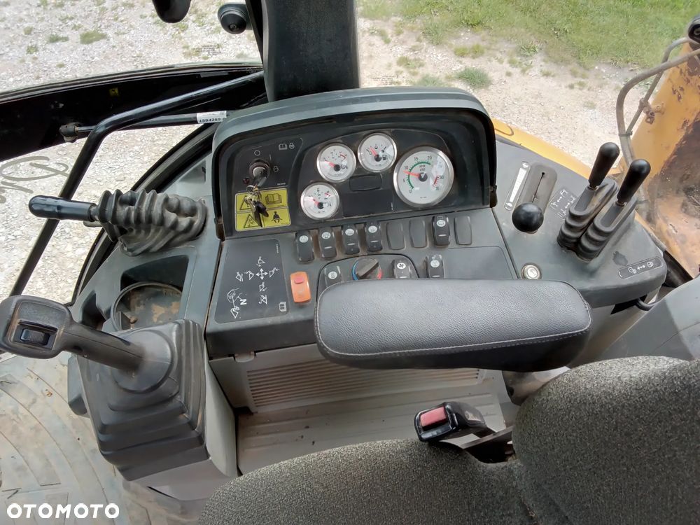 Caterpillar 432E - 10