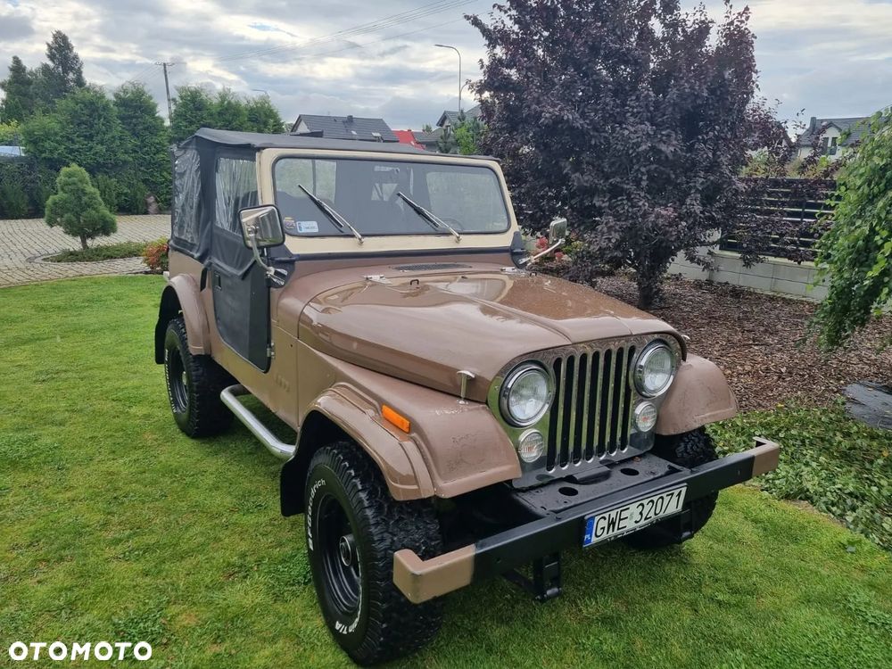 Jeep CJ - 7