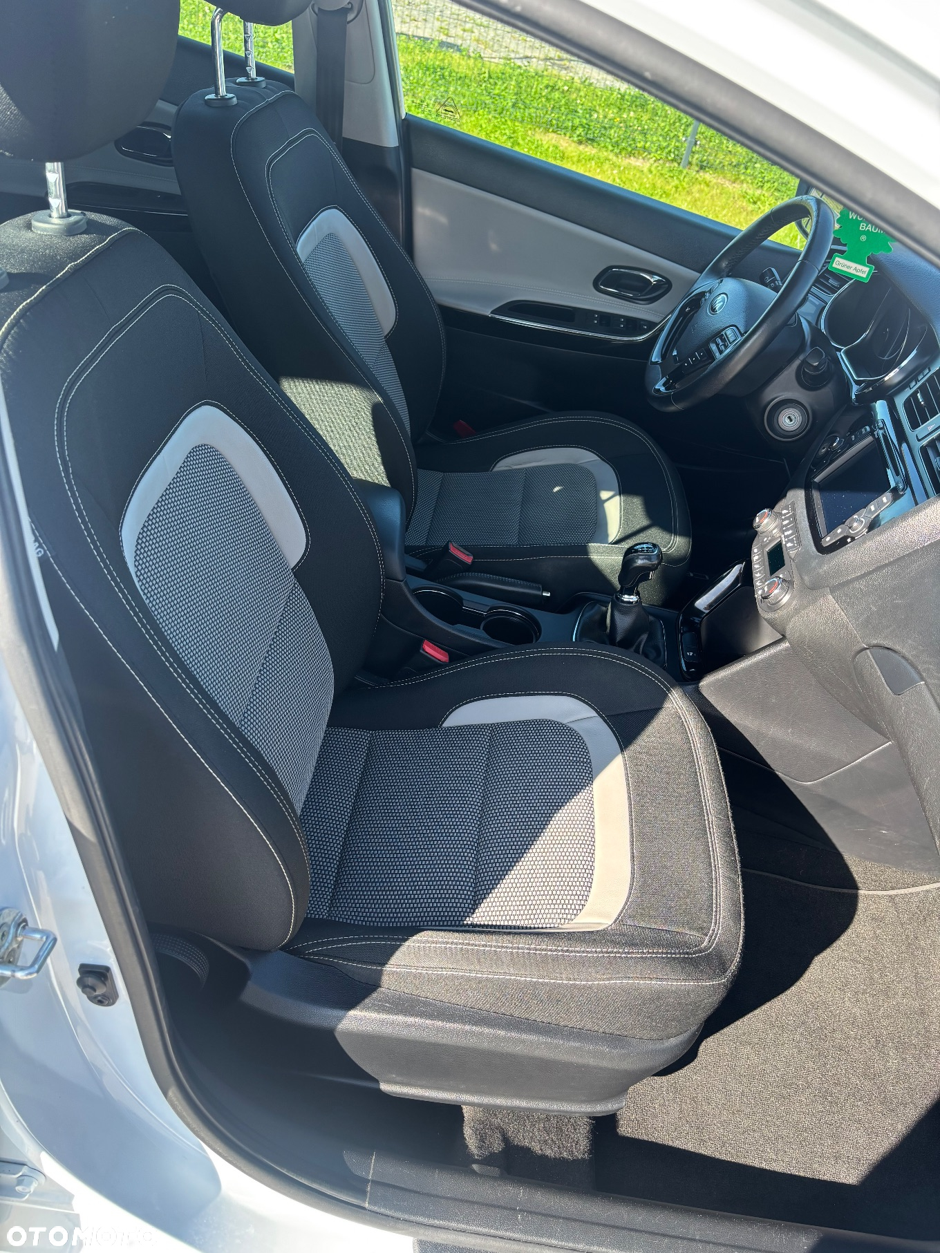 Kia Ceed - 6