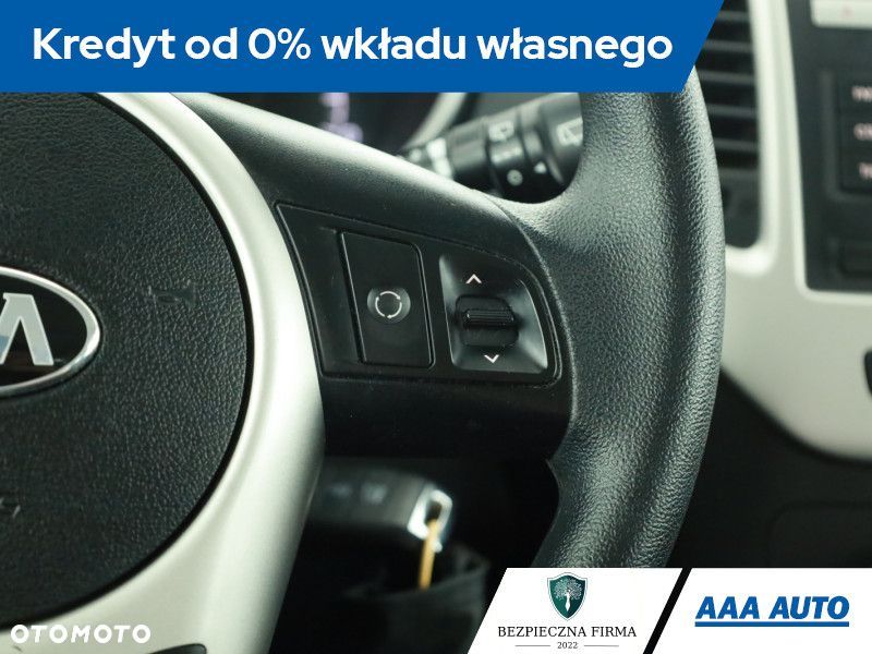 Kia Venga - 14