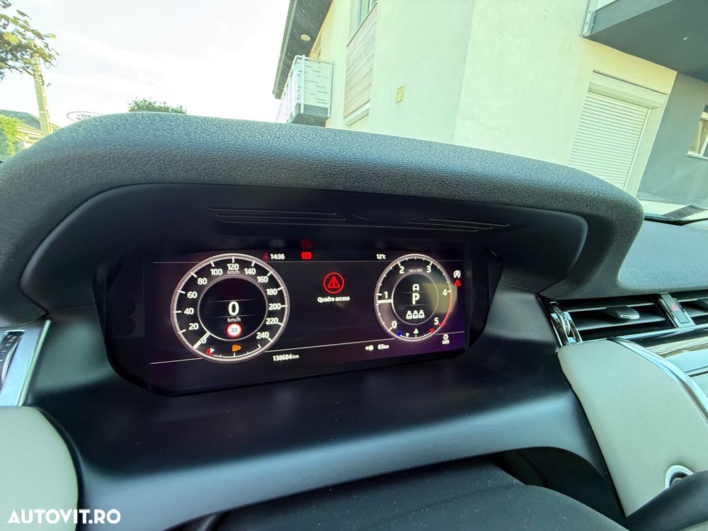 Land Rover Discovery Sport - 23