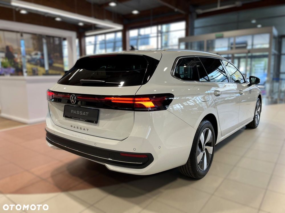 Volkswagen Passat Variant 2.0 TSI Business Plus DSG - 36