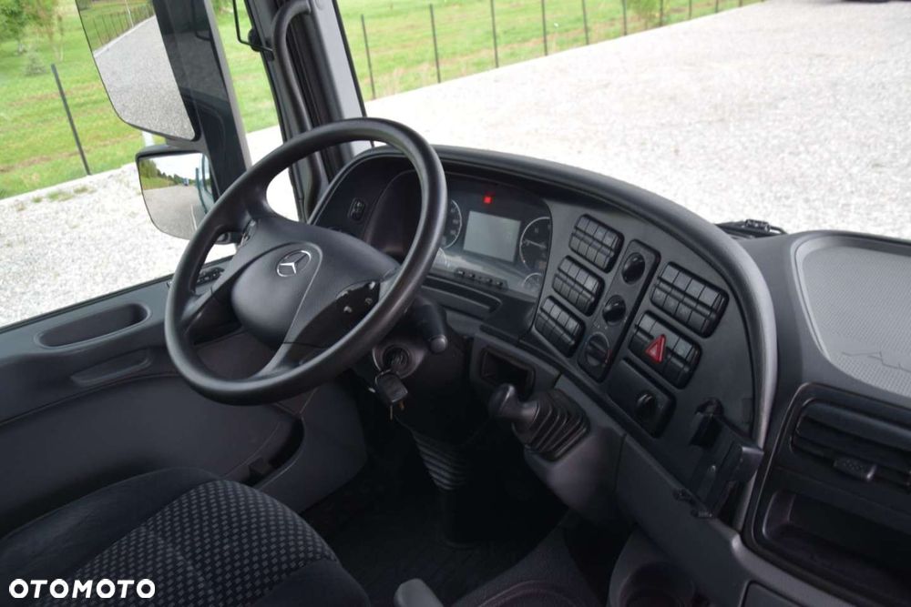 Mercedes-Benz Actros 3244 8x4 Meiller Kipper - 37