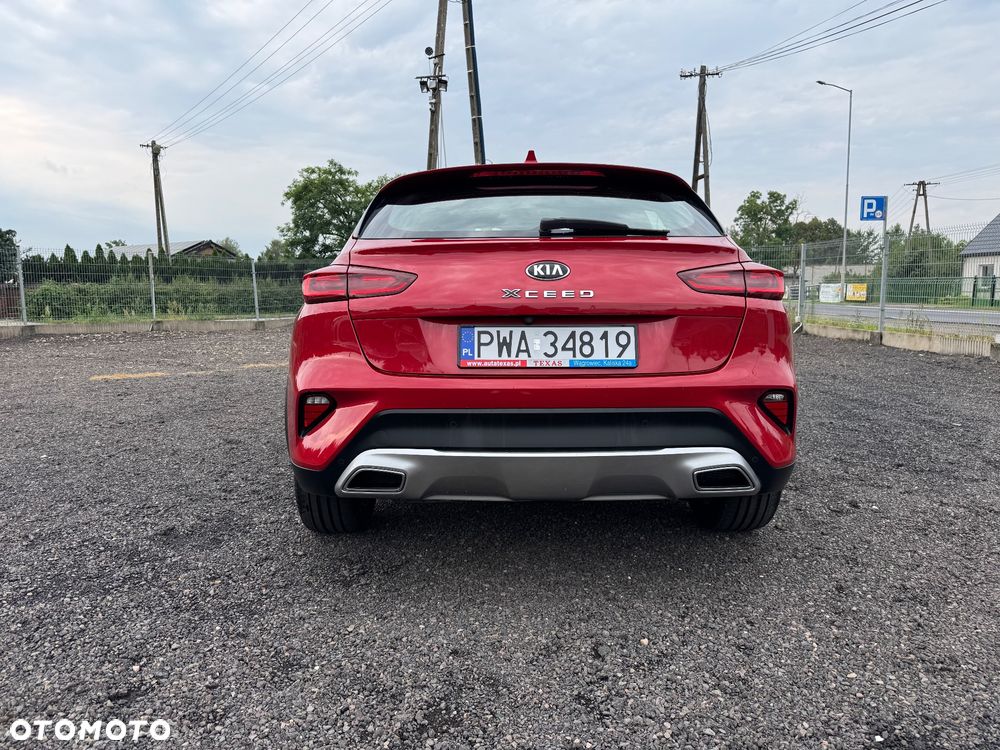 Kia XCeed - 10