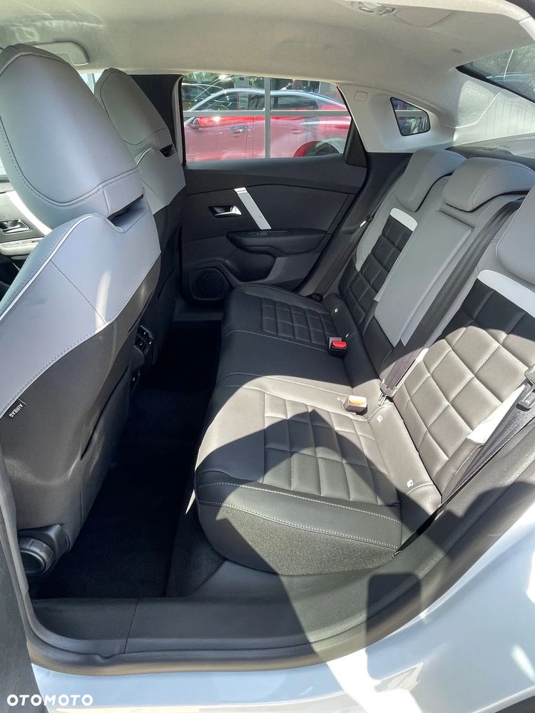 Citroën C4X 1.2 mHEV Max eDCT6 - 16