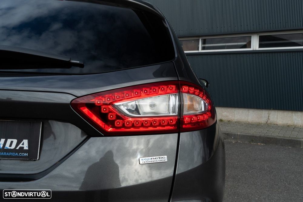Ford Mondeo SW 1.5 TDCi Titanium ECOnetic - 41