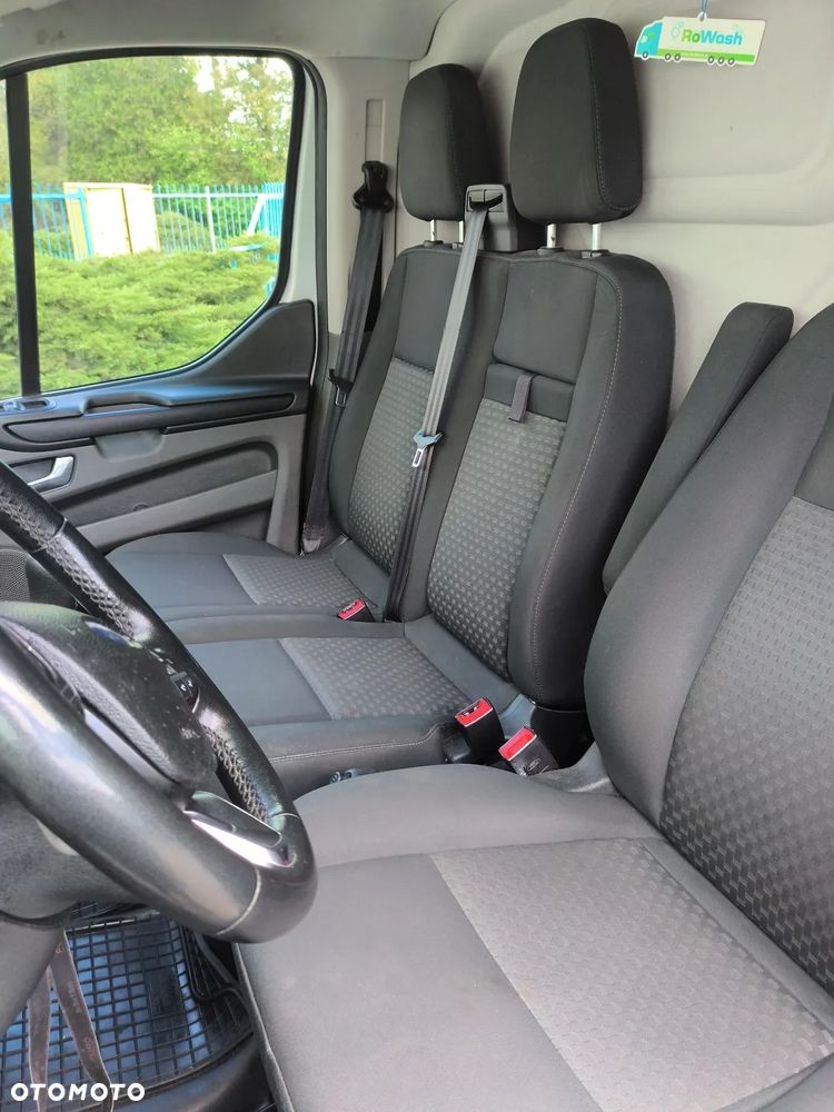 Ford Transit Custom - 18