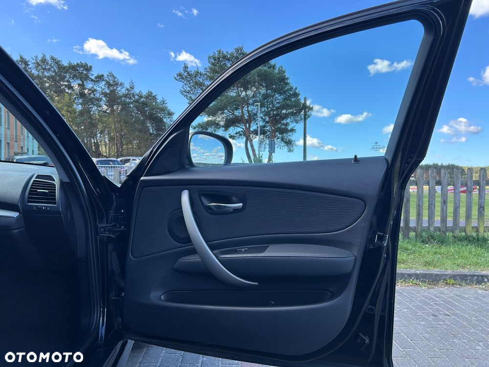 BMW Seria 1 116d DPF Edition Lifestyle - 14