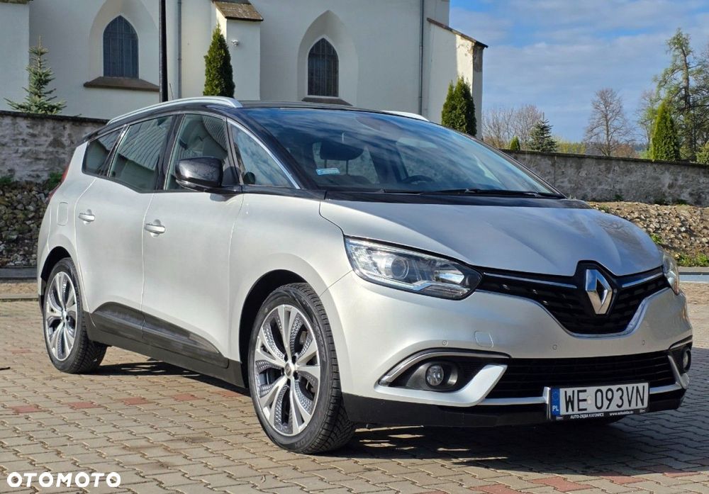 Renault Grand Scenic - 9