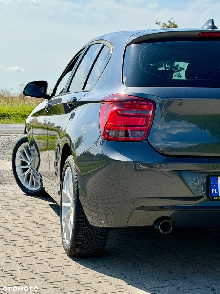 BMW Seria 1 118d Sport Line - 30