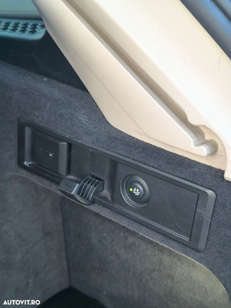 BMW Seria 3 320e AT PHEV - 20