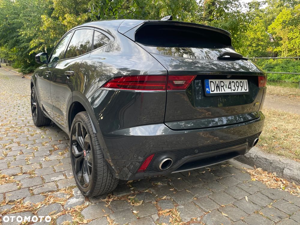 Jaguar E-Pace 2.0 P300 mHEV AWD 300 Sport - 4
