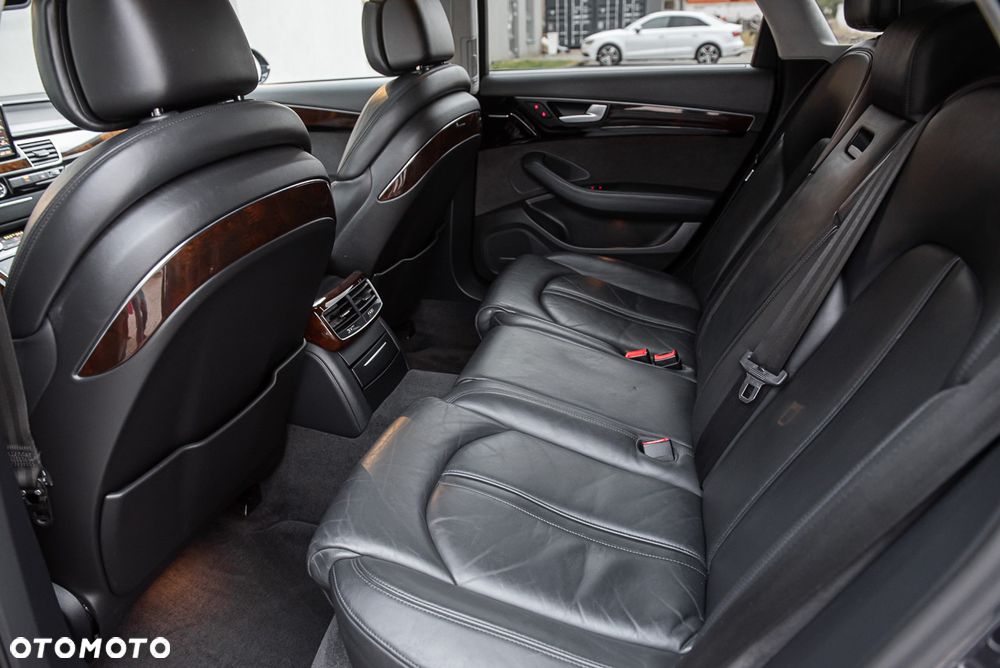 Audi A8 3.0 TDI DPF clean quattro tiptronic - 32