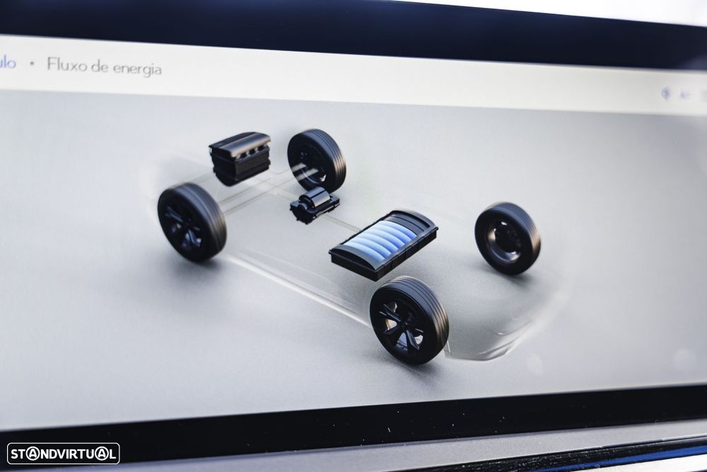 Lexus ES 300h Sport - 20