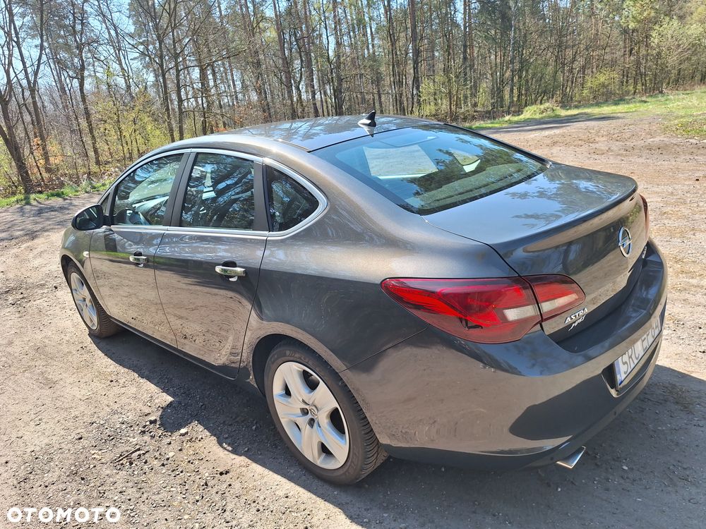 Opel Astra 1.4 Turbo - 7