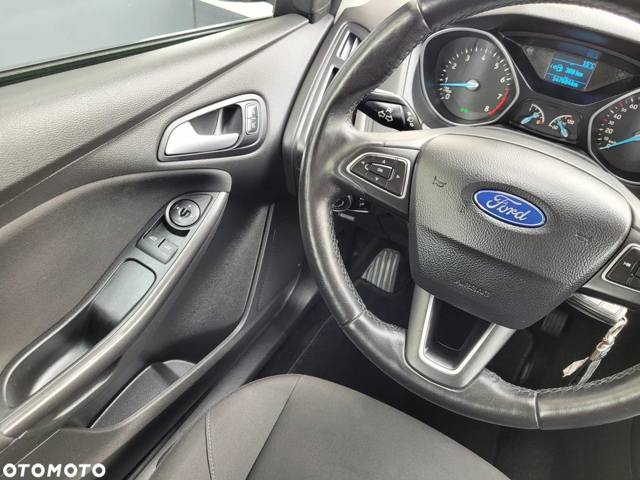 Ford Focus 1.0 EcoBoost Trend Edition - 22