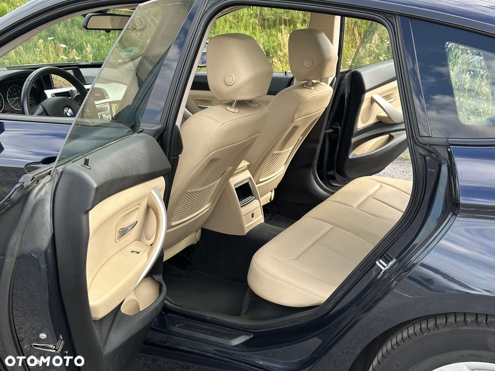 BMW Seria 3 318d Advantage - 17