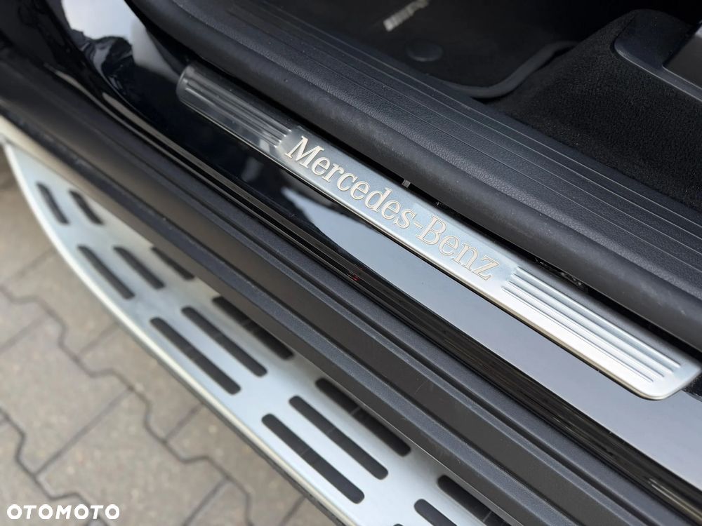 Mercedes-Benz GLS - 29