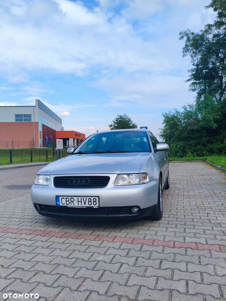 Audi A3 Sportback 1.6 Attraction - 1