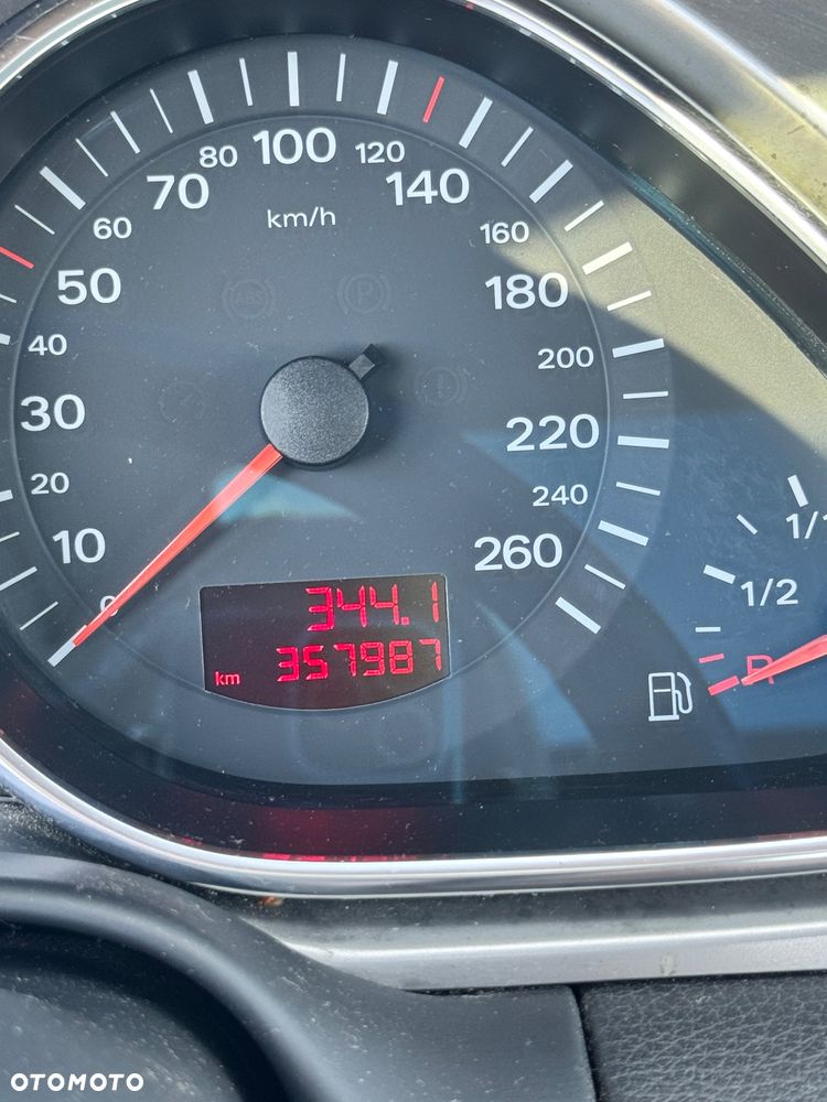 Audi Q7 - 10