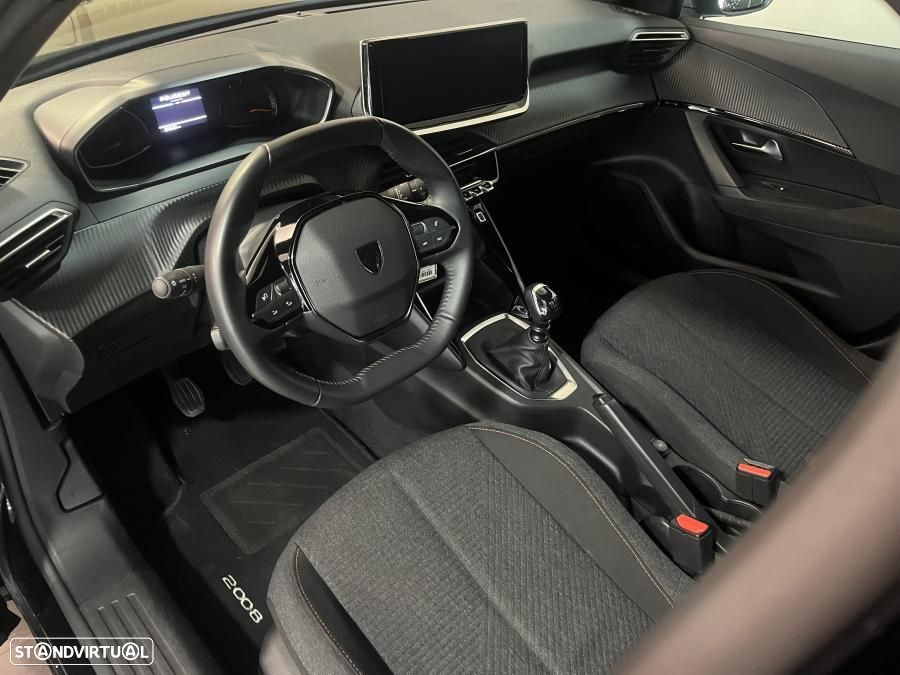 Peugeot 2008 1.2 PureTech Style - 8