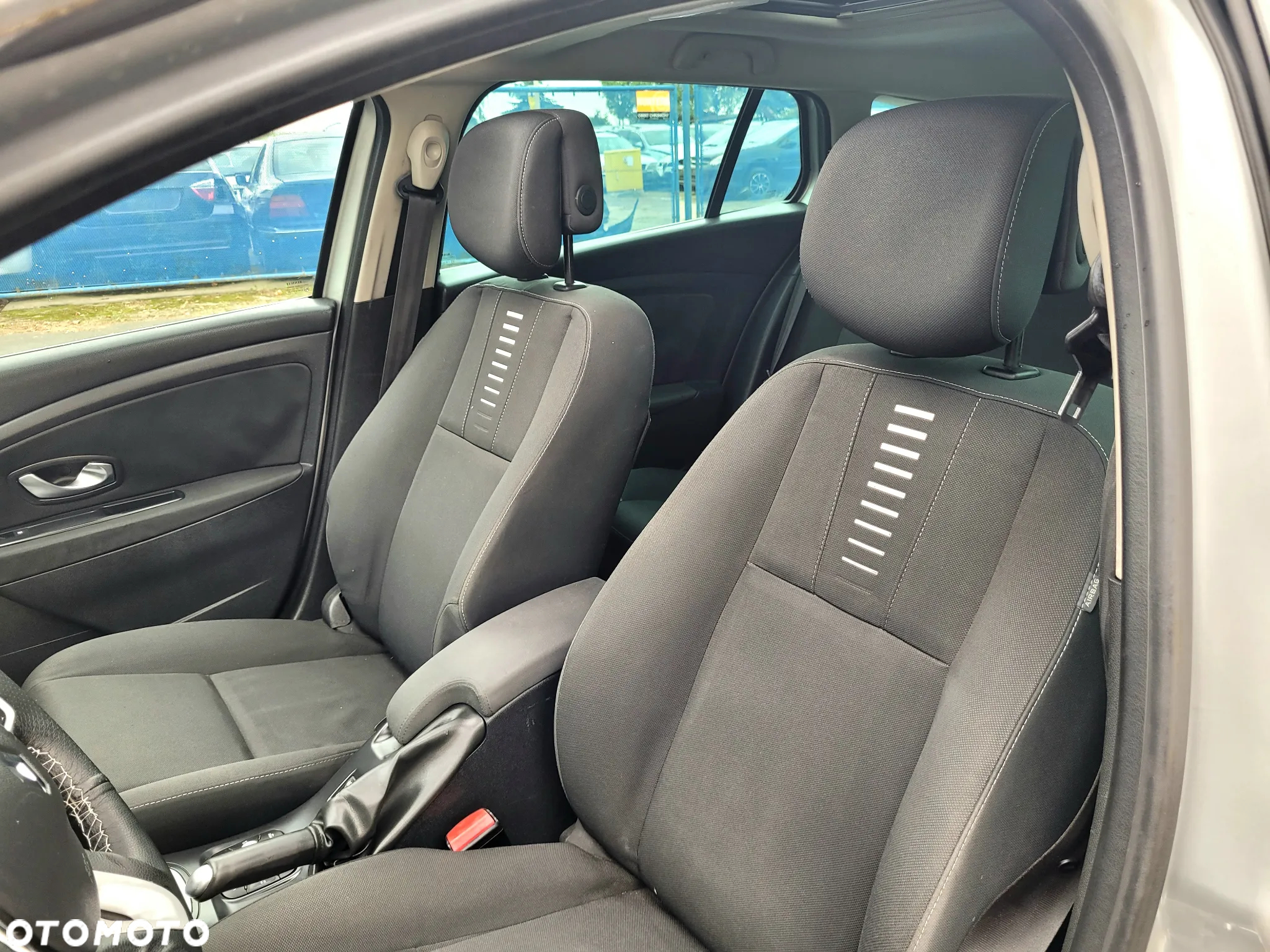 Renault Megane dCi 110 FAP EDC LIMITED - 11