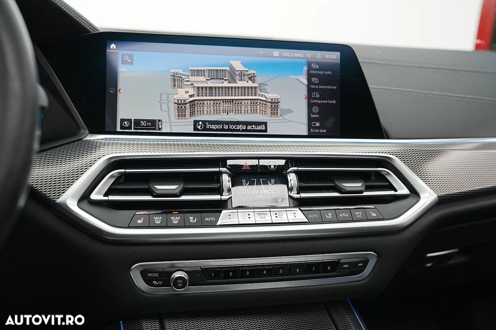 BMW X5 xDrive45e - 33