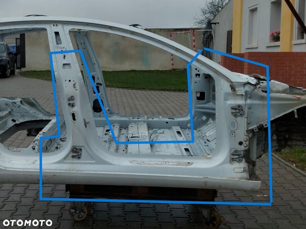 TESLA 3 III Próg słupek prawy PPSW - 1