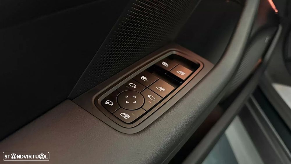 Porsche Taycan Standard - 21