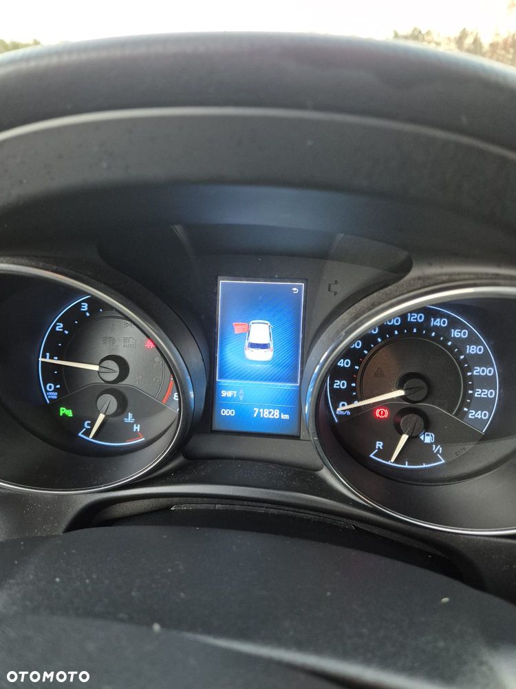 Toyota Auris 1.6 Dynamic - 7