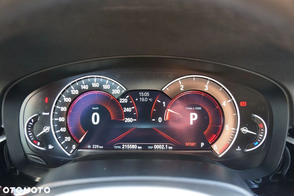 BMW Seria 5 520d xDrive Touring Sport Line - 23
