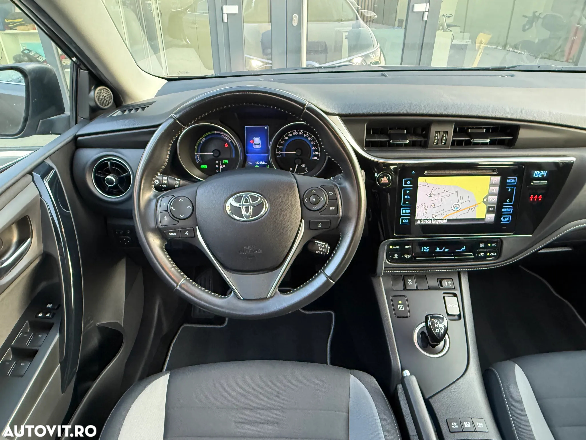 Toyota Auris 1.8 VVT-i Hybrid Automatik Comfort - 12