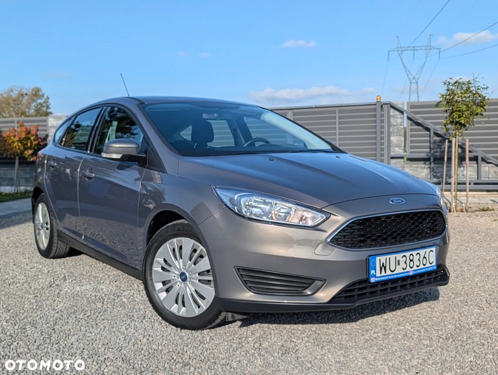 Ford Focus 1.6 Trend - 11