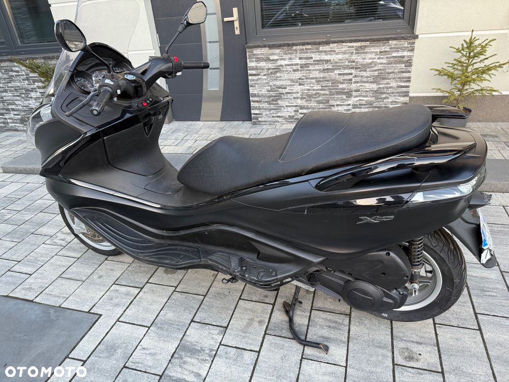 Piaggio X10 - 15