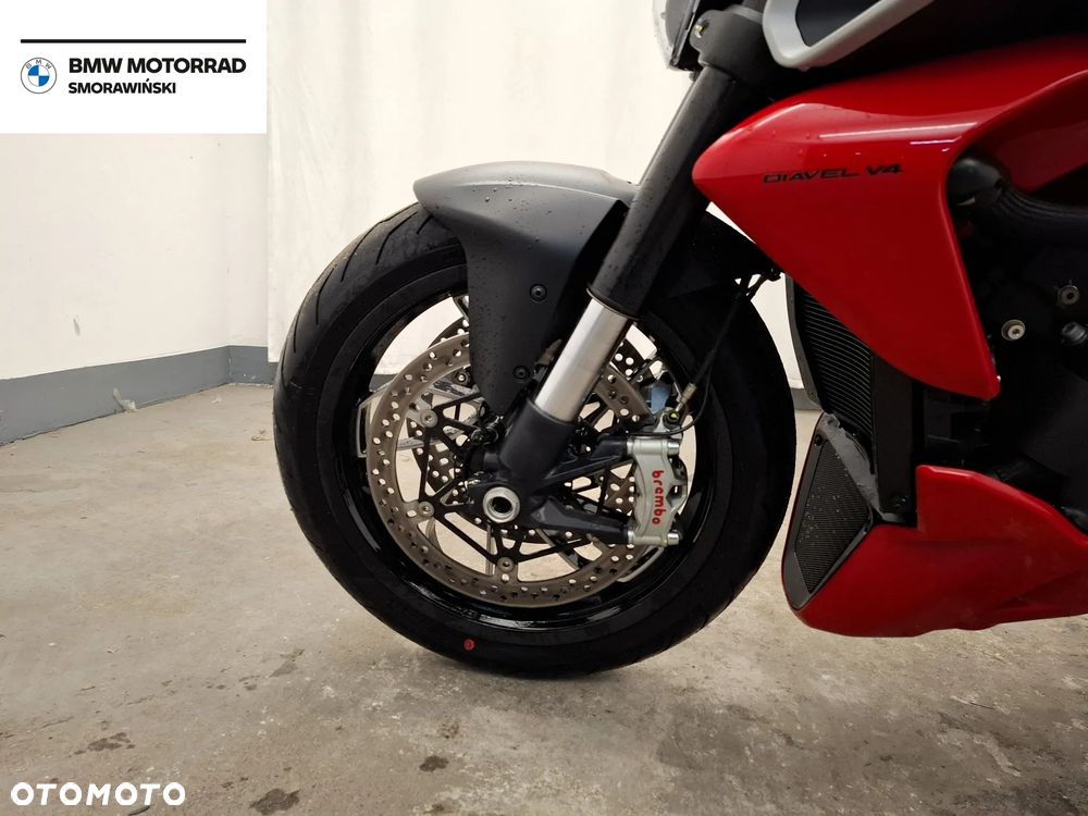 Ducati Diavel - 16