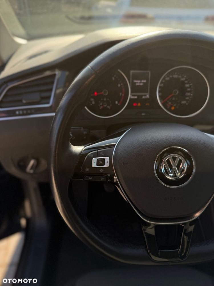 Volkswagen Tiguan 1.5 TSI EVO Comfortline - 27