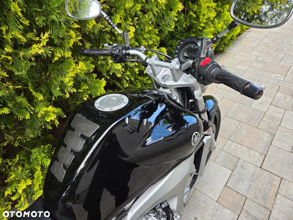 Yamaha FZ6 - 13