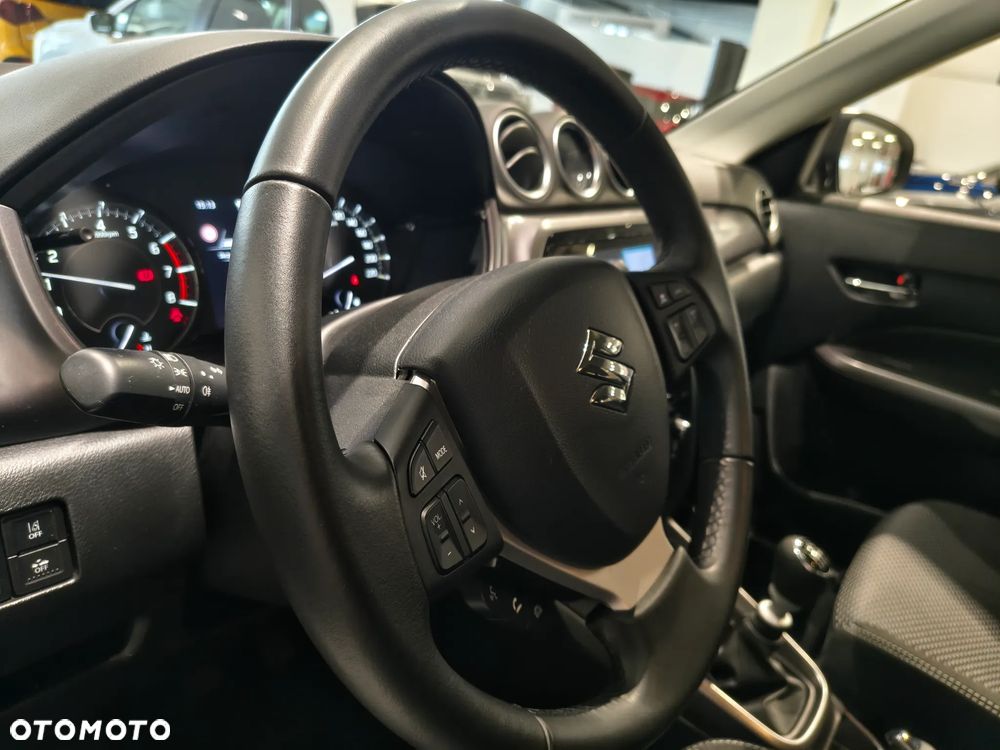 Suzuki Vitara 1.4 Boosterjet mHEV Premium Plus 2WD - 16