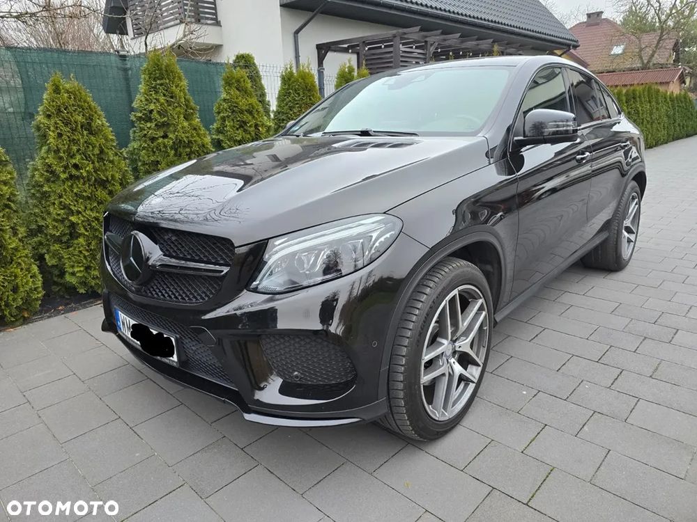 Mercedes-Benz GLE - 1